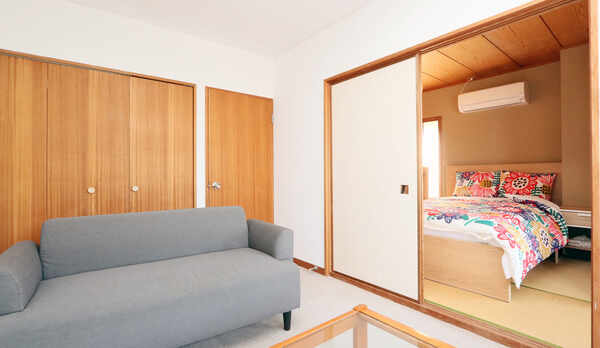 ◆ツインデラックス◆ソファー部屋とベッド部屋の和洋室二間タイプ