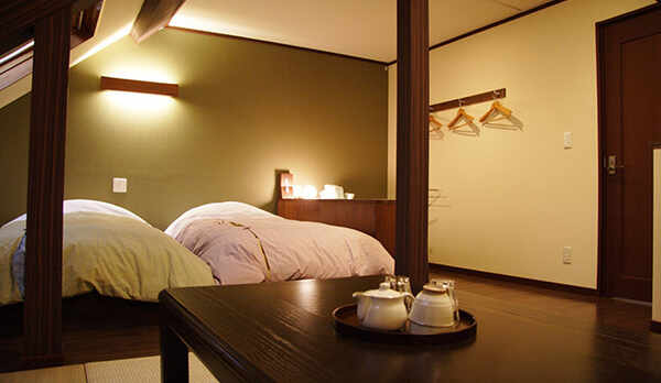 デラックスツイン201号室