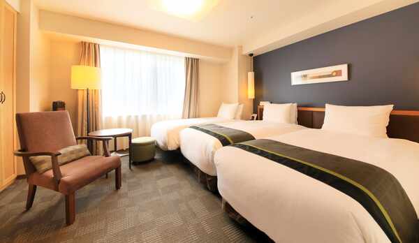 ハリウッドトリプルルーム