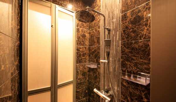 【離れ／typeB】温泉露天風呂付き特別和洋室〜花〜