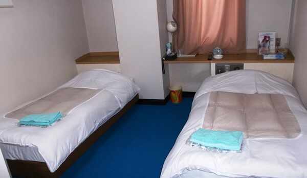 ツイン（本館）