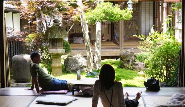 ・お部屋での様子〜皆さま自由にのんびり過ごしています〜