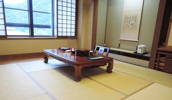 *【和室8畳】8〜12畳の和室客室をご予約人数に合わせてご用意いたします