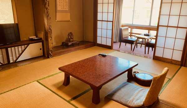 和室８畳〜１０畳