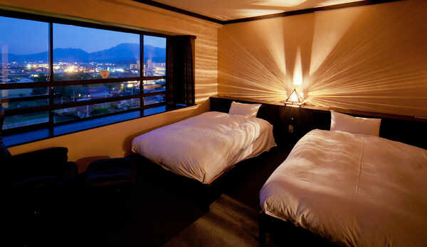 【1番館】展望風呂付和洋室