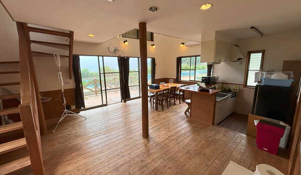 コテージ_リビング_1