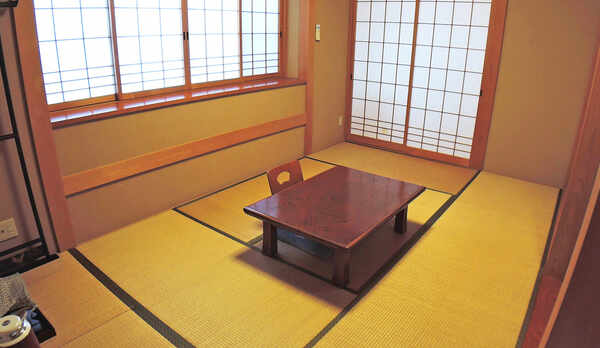 *＜お部屋一例＞和室（6〜8畳）をご用意します。（7.5畳）