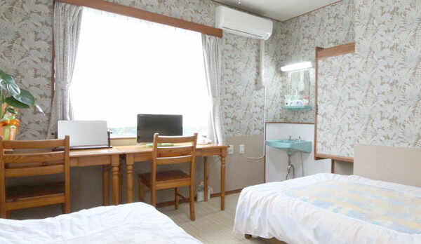 【洋室ツイン】バス・トイレ付です。