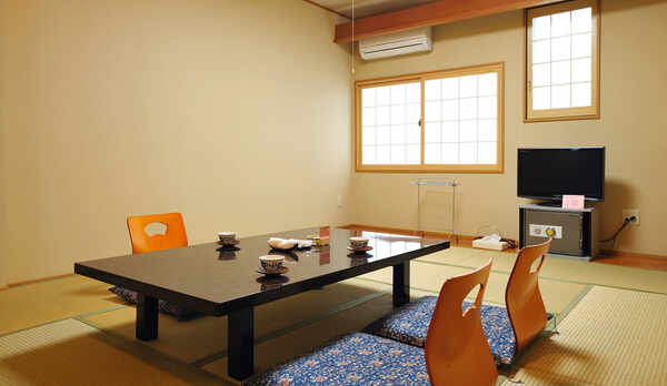 ・【和室9畳一例】2〜3名様専用のお部屋です