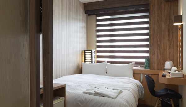 ◆スタンダードセミダブル◆11平米【ベッド幅120&times;1】