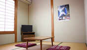 *【和室4.5畳】やさしく暖かい雰囲気の純和室♪ビジネスや一人旅、帰省などにご利用ください。