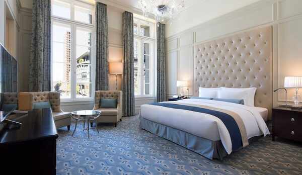 パレスビュー プレミアムデラックスキング(55平米)