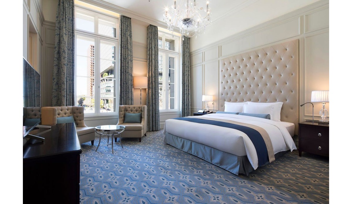 パレスビュー プレミアムデラックスキング(55平米)