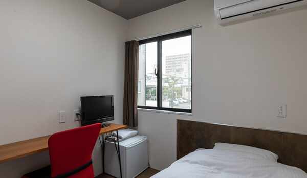 【禁煙】シングルルーム（バス・トイレ共用）