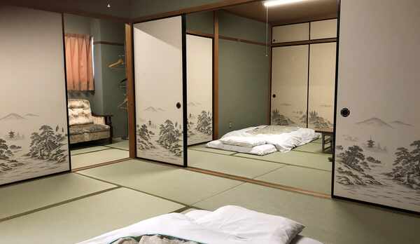 ◆和室一例◆自宅感覚の和室は家族でのご宿泊にも最適です。