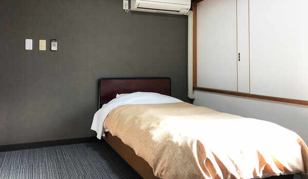 【新館シングルルーム一例】