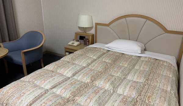 お部屋広々♪140㎝幅ベッドのゆったりシングルルーム