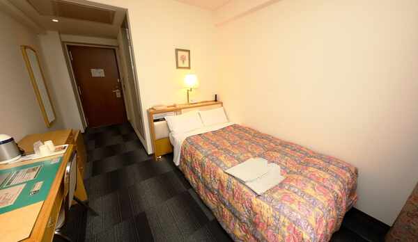 パレスイン豊田のセミダブルルーム