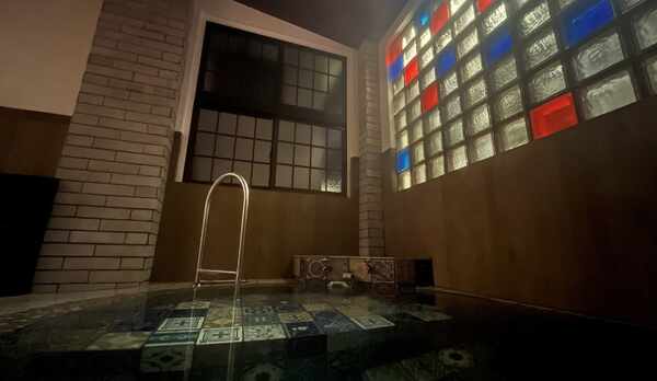 大正レトロ風呂「浪漫の泉」女風呂