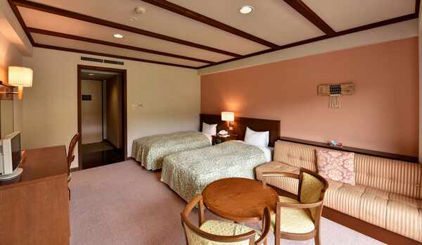 *【ツインルーム】シンプルでモダンなお部屋となっております。