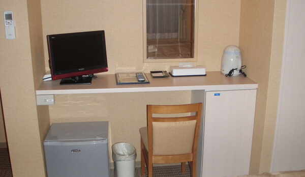 アークイン松美　２０５号ツイン　禁煙室アメニティ