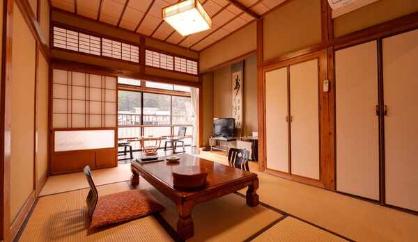 *おまかせ和室6畳（客室一例）/一人旅やカップルに◎純和風のお部屋で寛ぎのひと時をお過ごし下さい。