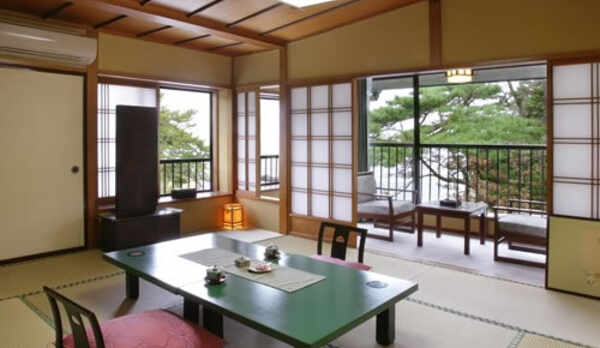 【別館大観荘】海側和室10畳