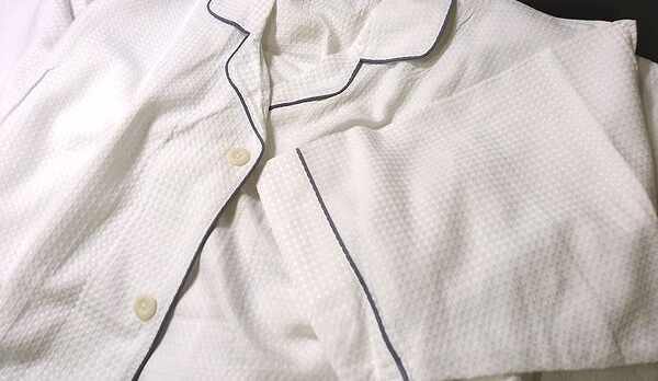 部屋着お知らせ　平成29年10月より浴衣からワッフルガウンに変わりました。