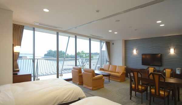 海の見えるスイートルーム