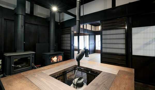 囲炉裏部屋写真