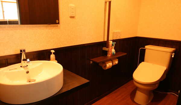 R4年1月新設！ツインローベット＋14畳堀こたつ・モダン和室【特別室２階限定】トイレ・洗面各2カ所付