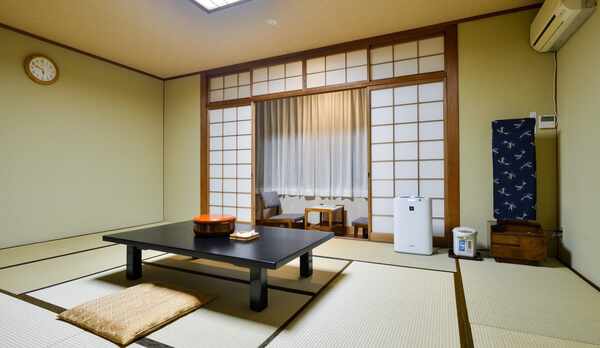 西館和室(バス・トイレ無)