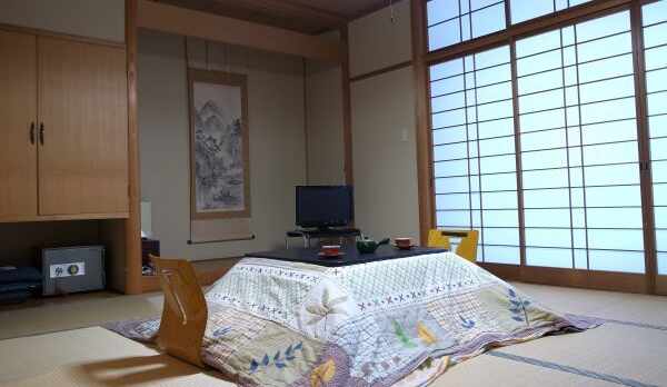 和室10畳間（炬燵）