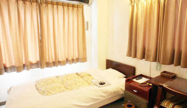 洋室シングルタイプ