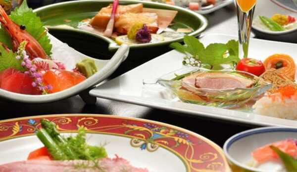 旅の醍醐味は現地での美味しい食事にもあります。当地の誇るブランド和牛をたっぷりとお召し上がり下さい。