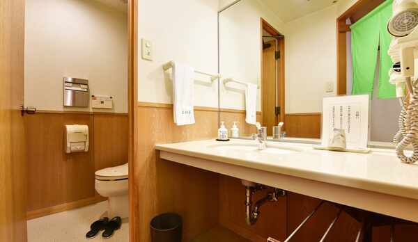 *【客室一例：和室10畳】