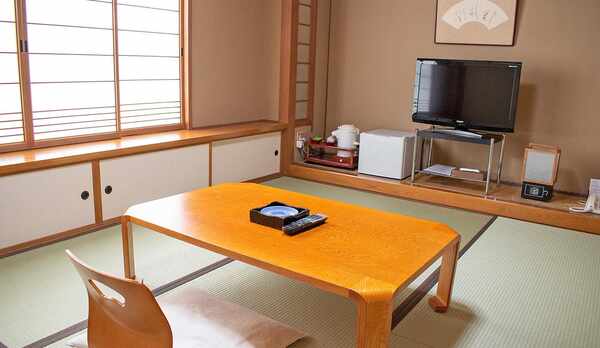 ・和室6畳　ゆったりとした和室が疲れを癒してくれます