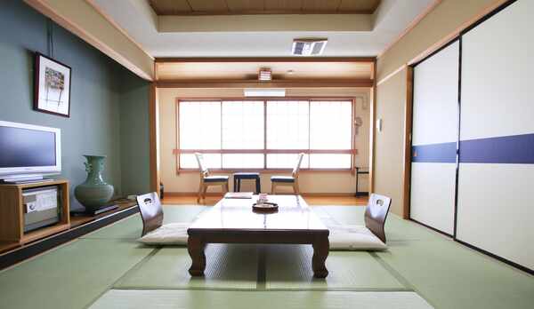 *【和室（一例）】静かな和室でのんびりと穏やかな時間をお過ごし下さい。