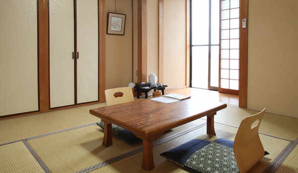 *6畳（トイレ・洗面所付）