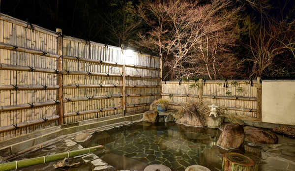 *露天風呂（女性）