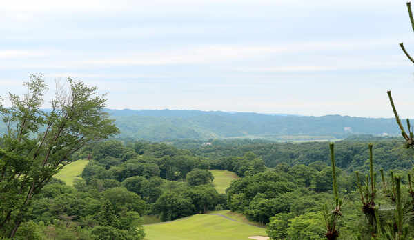 *［客室からの眺望］大自然に広がるグリーンは開放感抜群