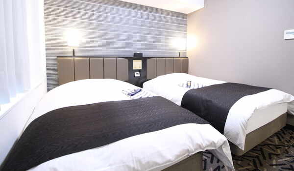 ツインルーム（ベッド幅120cmｘ2台）