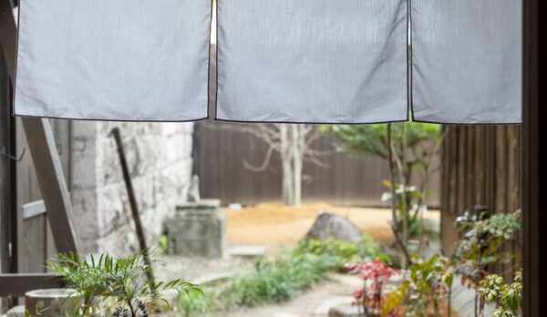 霞kasumi　入り口