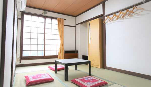 本館とみや6畳のお部屋