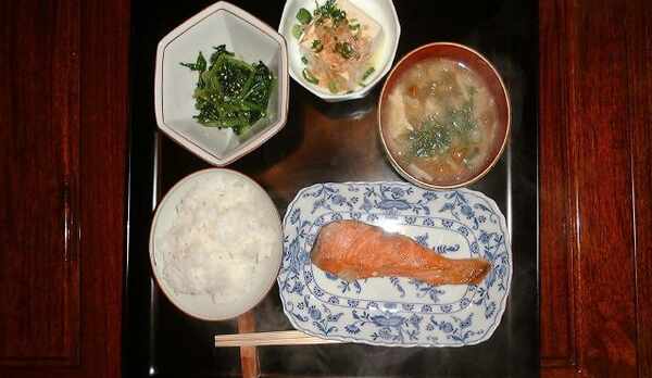 食事朝食膳