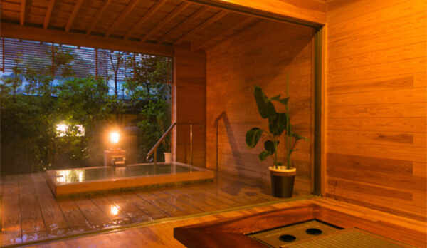 ◆貸切半露天風呂−桧−◆
