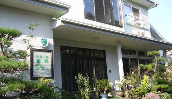 外観　左側から撮影