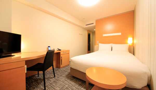 ゆったり寛げる、明るい内装のお部屋です