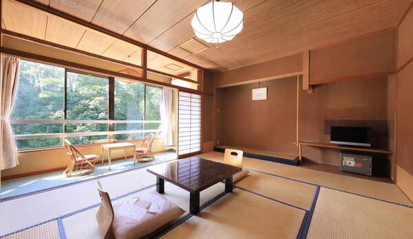 和室10畳の一例