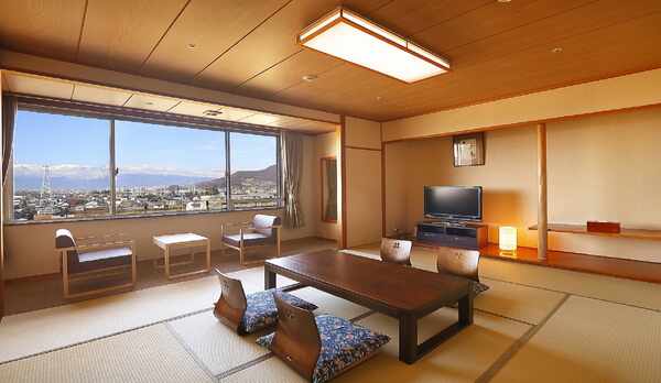 【和室10畳（トイレ付・バスなし）】